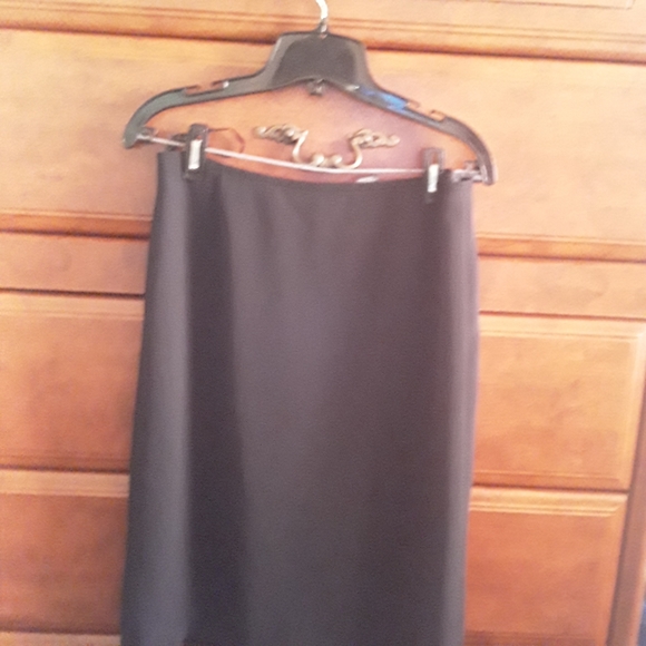 A Suit - Picture 3 of 3